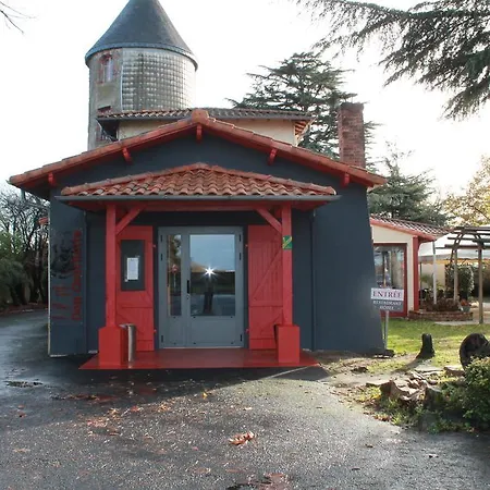 Don Quichotte Hotel
